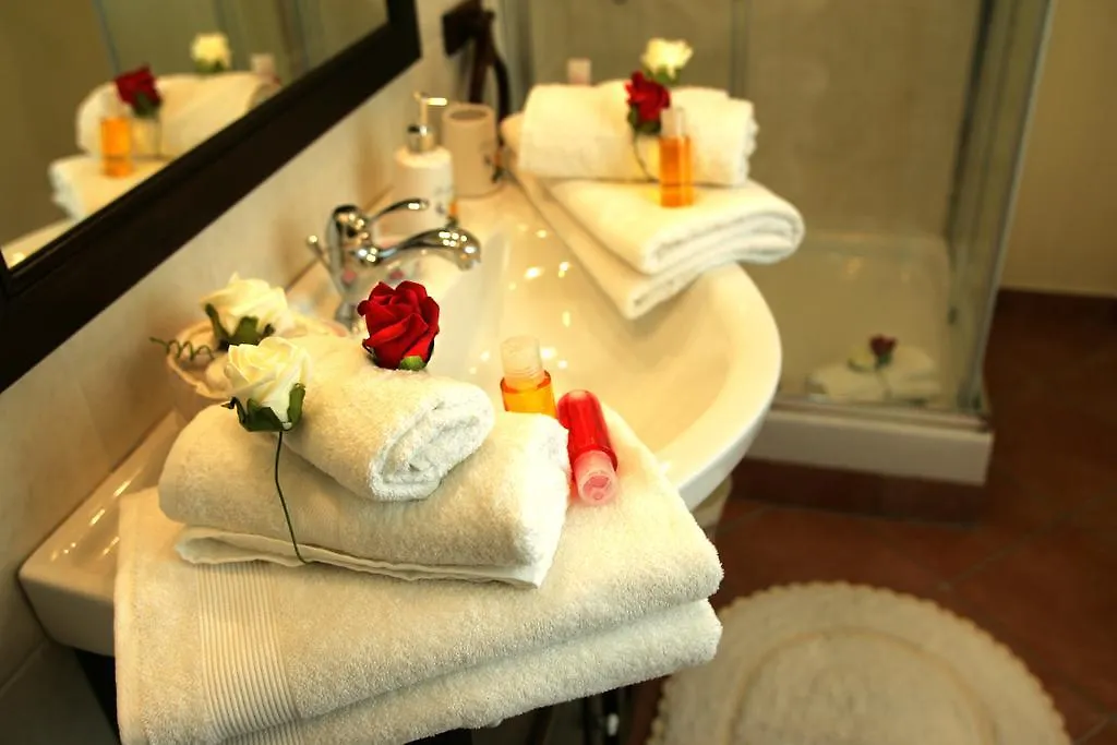 Mercatello Relais Old City Naples Bed & Breakfast