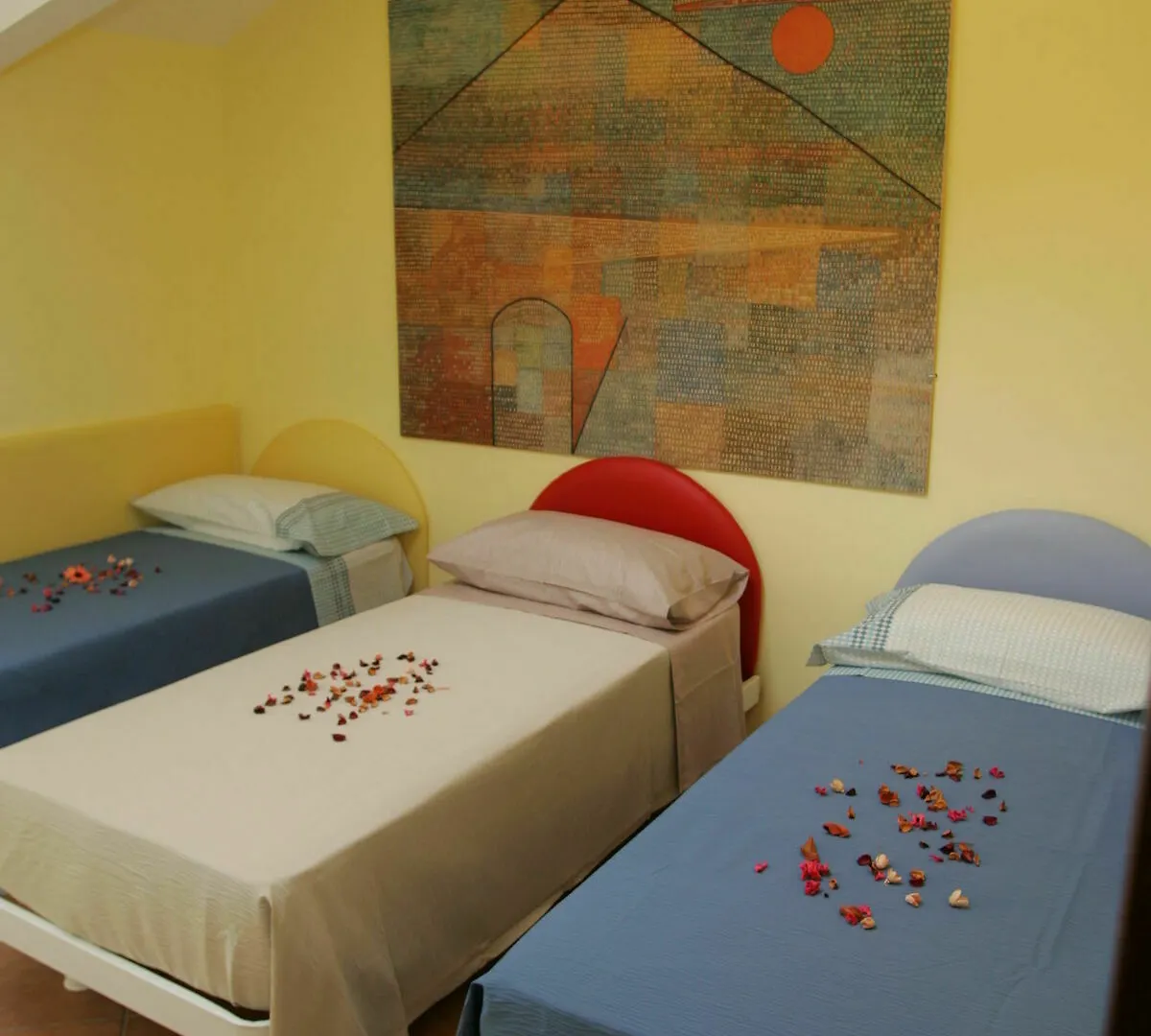 Mercatello Relais Old City Naples Bed & Breakfast