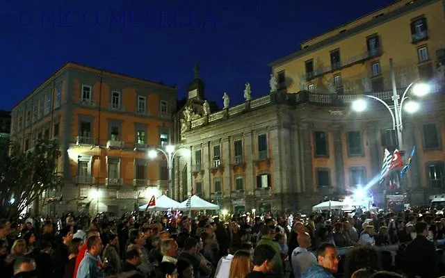 Bed & Breakfast Mercatello Relais Old City Naples