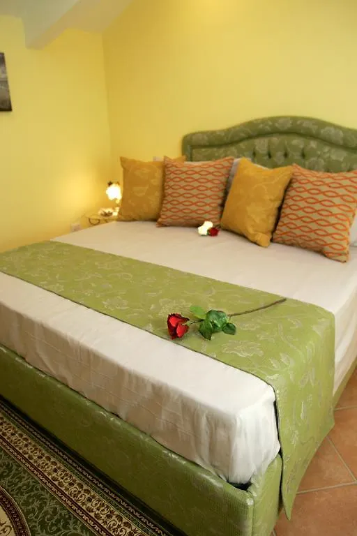 Bed & Breakfast Mercatello Relais Old City Naples