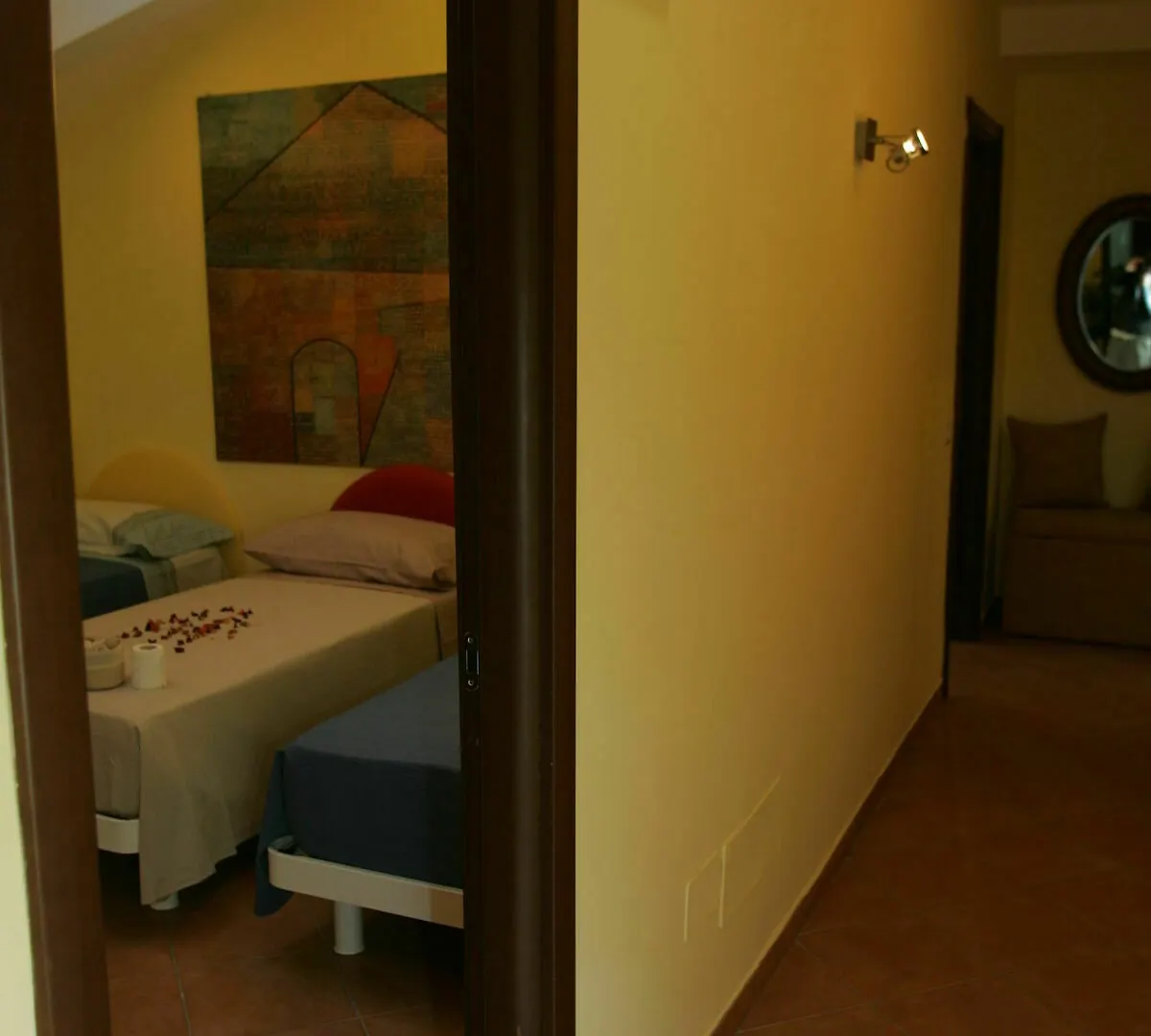 Mercatello Relais Old City Naples Bed & Breakfast